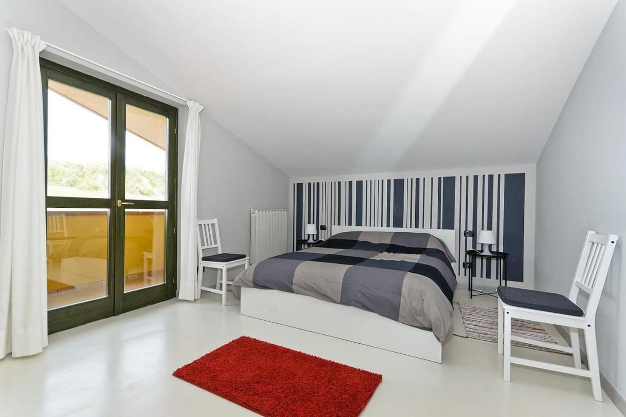 Langhe Belvedere Apartment Monforte dʼAlba Exteriér fotografie