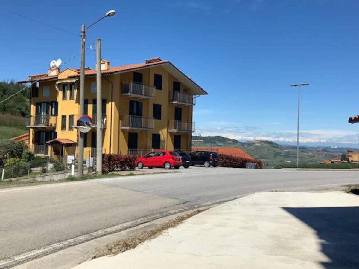 Langhe Belvedere Apartment Monforte dʼAlba Exteriér fotografie